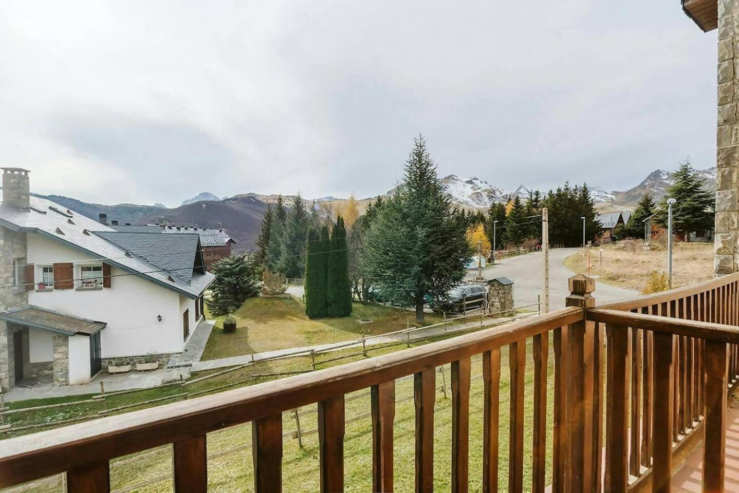 Olympia Tus Mascotas Son Bienvenidas Formigal Zewnętrze zdjęcie